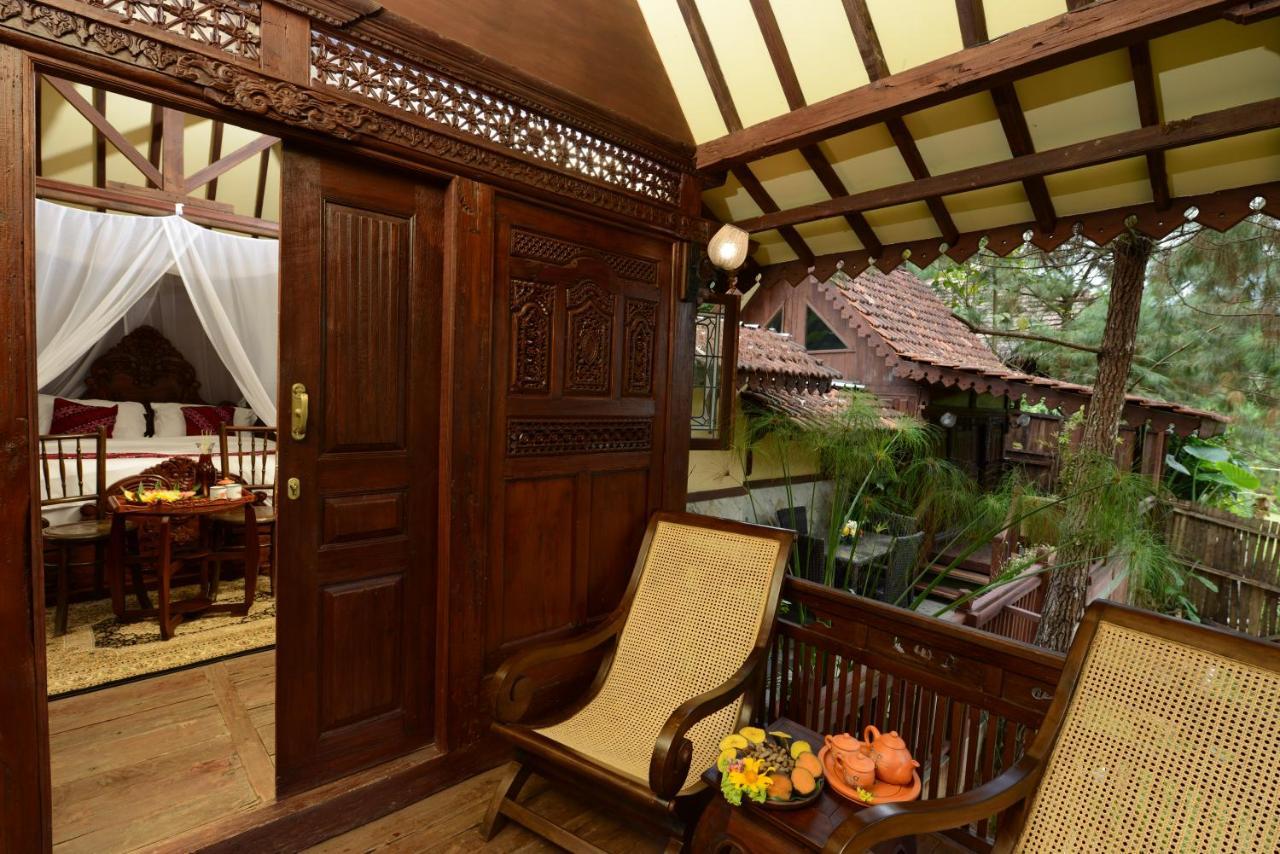 The Lodge Maribaya Cikareumbi Экстерьер фото