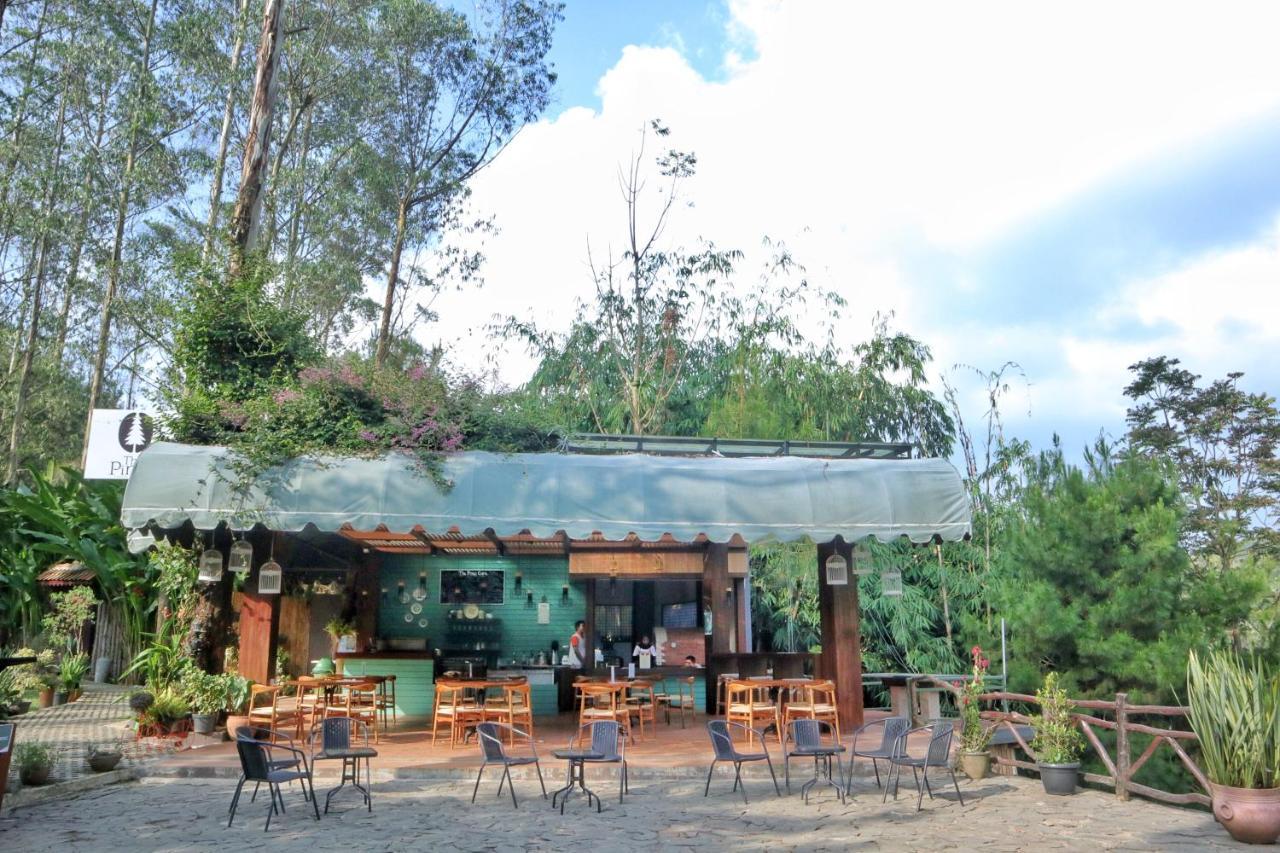 The Lodge Maribaya Cikareumbi Экстерьер фото